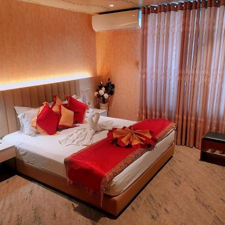 Tiger Garden Int Hotel Khulna Экстерьер фото