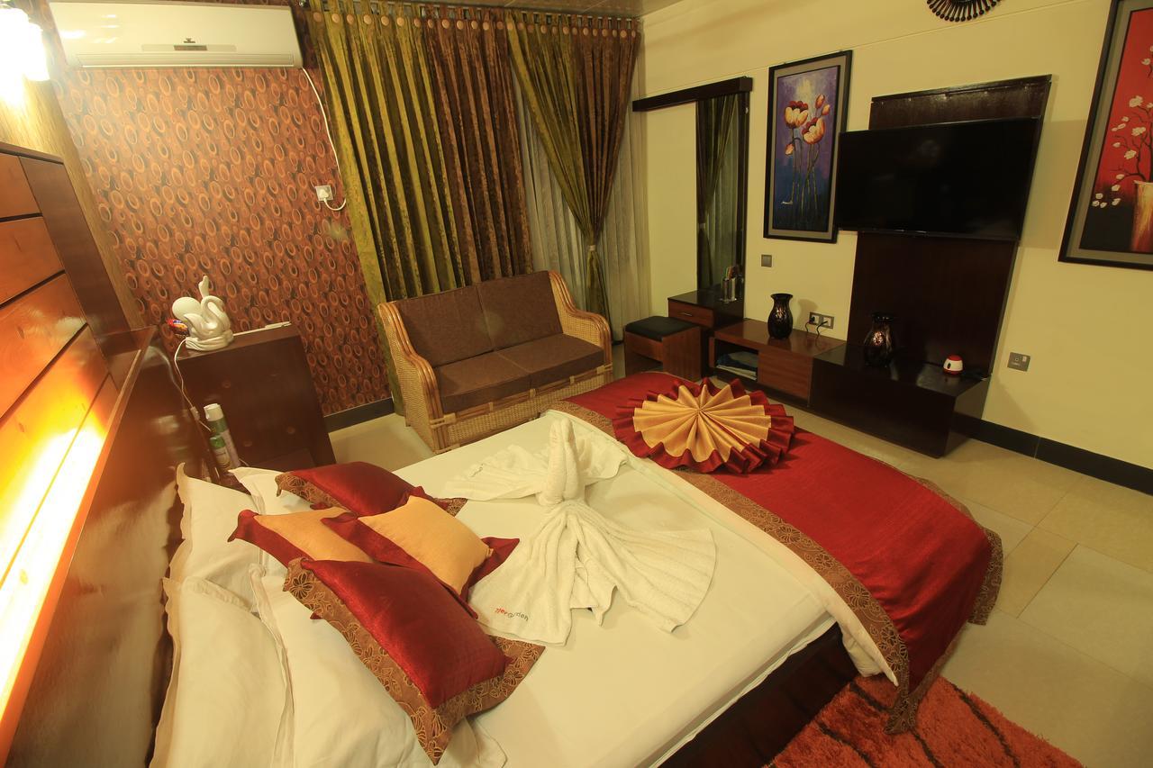 Tiger Garden Int Hotel Khulna Экстерьер фото